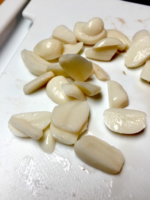 Garlic sliced